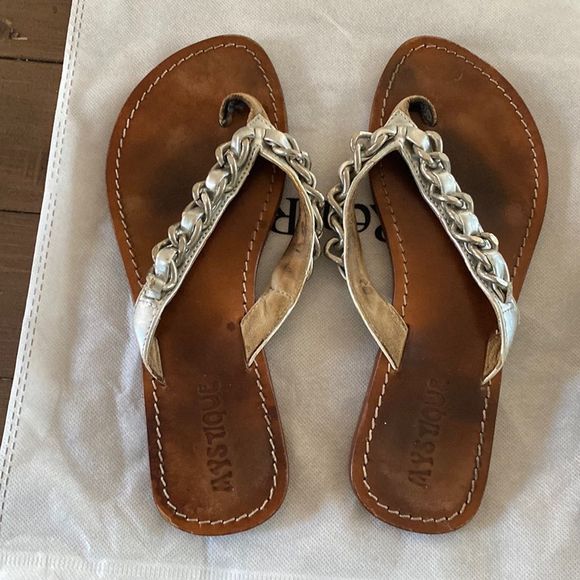 Mystique sandals - Picture 1 of 2
